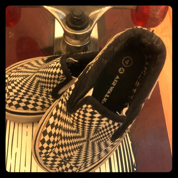 Airwalk Other - Toddler Airwalk skate shoes size 4 nice